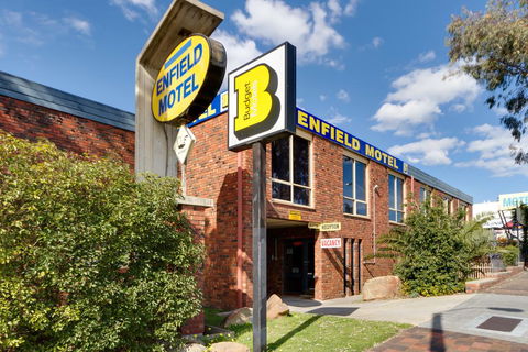 Enfield Motel - ACT Tourism 1