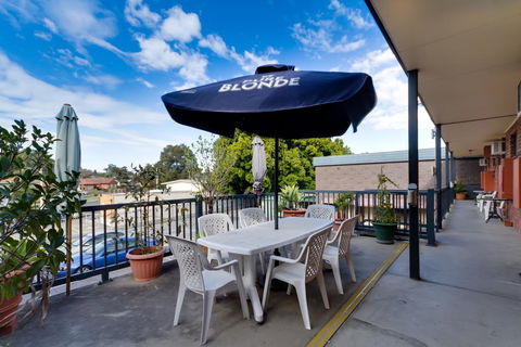 Enfield Motel - ACT Tourism 3