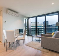 EQ Tower Luxury 1 Bedroom Central Melbourne - ACT Tourism