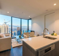 EQ Tower Luxury 2 Bedroom Skyline CBD Apartment - ACT Tourism