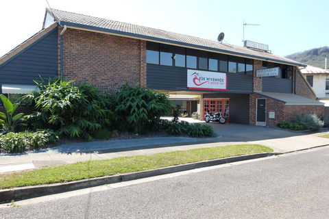 Esk Wivenhoe Motor Inn - ACT Tourism 0