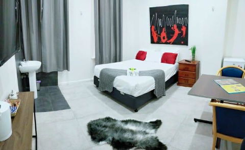 Exchange Hotel Goulburn - ACT Tourism 1