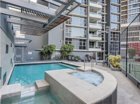 Executive Family 3 Bedroom Suite - Brisbane CBD - Views - Pool - WIFI - Free Parking - ACT Tourism 3
