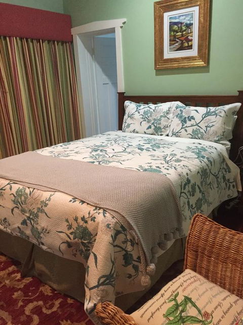 Exley House B&B - ACT Tourism 3