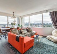 Exquisite 2 bed apartment with beach  city views - ACT Tourism