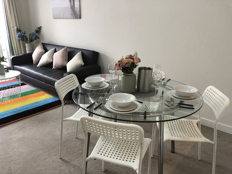 Exquisite Family Home +Parking, Close To CBD - ACT Tourism 2