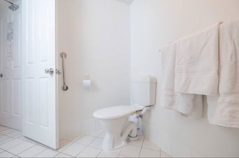 Fabulous Kangaroo Point 3 Bedroom Apartment - ACT Tourism 2