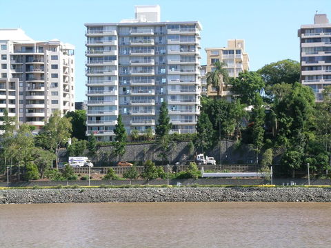 Fairthorpe Apartments - ACT Tourism 0