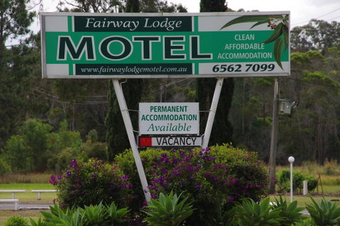 Fairway Lodge Motel - ACT Tourism 0