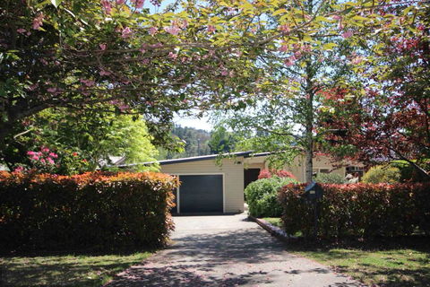 Fairways Close - ACT Tourism 2