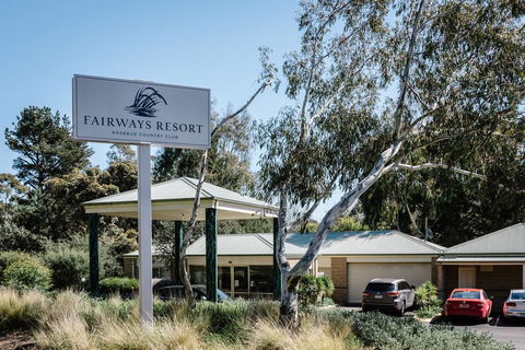Fairways Resort - ACT Tourism 1