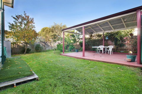 FAMILY GETAWAY - DROMANA - ACT Tourism 3