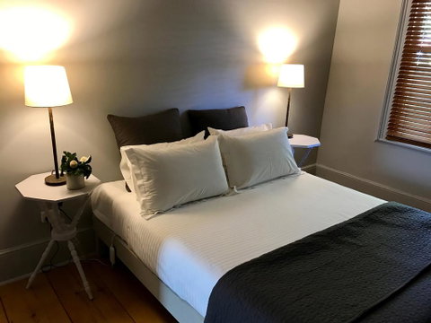 Fig Cafe And Accommodation - ACT Tourism 3