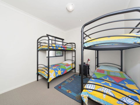 Fingal Surf And Sand, Pacific Drive, 14A - ACT Tourism 2