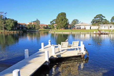 Fisherman's Delight Waterfront - ACT Tourism 0