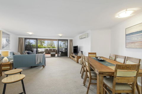 Flightdeck 101, 5-7 Clarence Street - ACT Tourism 3