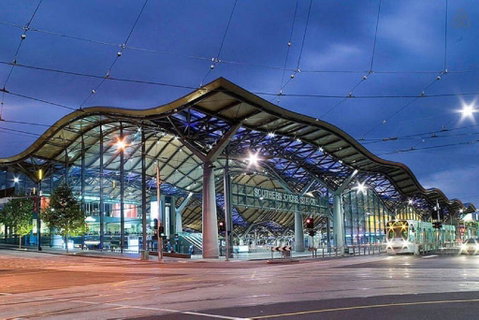 Flinders St CBD Convenience - ACT Tourism 1