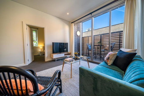 Floral On Frew - Heart Of The CBD - Wifi - Netflix - ACT Tourism 3
