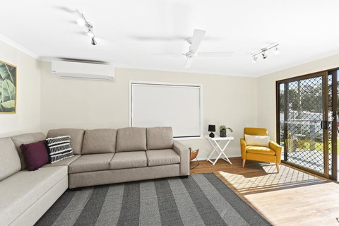 Flynns Beach Caravan Park - ACT Tourism 2