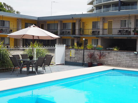 Forster Motor Inn - ACT Tourism 0