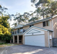 Four Bedroom Quality Townhouse - ACT Tourism