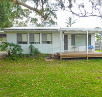 Frangipani Cottage  Callala Beach - ACT Tourism