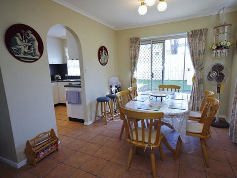Fravent House - ACT Tourism 3