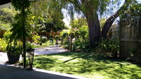 Friends Holiday House