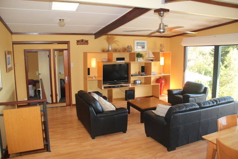 Gabbadah Beach House - ACT Tourism 2