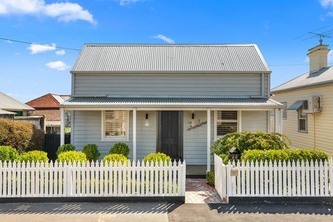 Geelong West Miner's Cottage - ACT Tourism 0