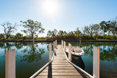 Gippsland Lakehouse - ACT Tourism 2