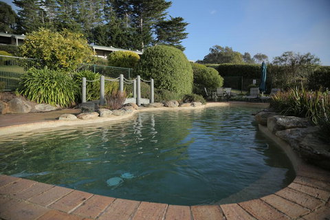 Gipsy Point Lakeside - ACT Tourism 1