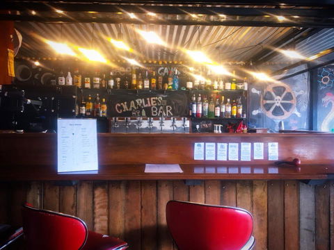 Gladstone Backpackers - ACT Tourism 2