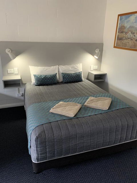 Glen Innes Motel - ACT Tourism 0