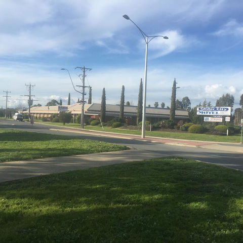 Glider City Motel Benalla - ACT Tourism 3