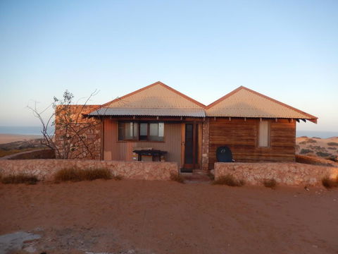 Gnaraloo Station - Homestead - ACT Tourism 0