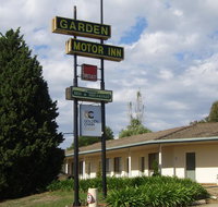 Golden Chain Garden Motor Inn Gundagai - ACT Tourism
