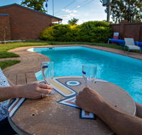 Golden Country Motel and Caravan Park - ACT Tourism