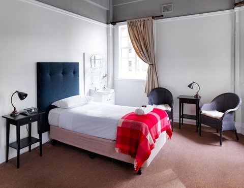 Grand Hotel Sydney - ACT Tourism 0