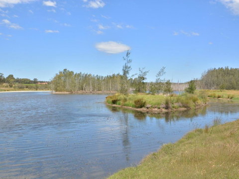 Grasmere Estate Homestead - Hear The Lions Roar From Nearby Hunter Valley Zoo - ACT Tourism 0