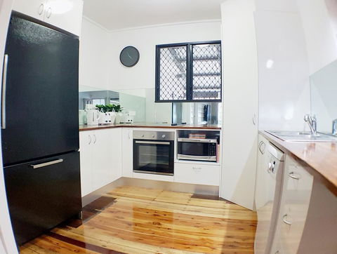 Great Northern Beach House - ACT Tourism 3