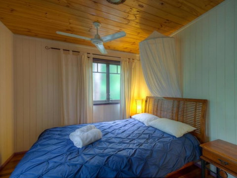 Greenhouse - Rainbow Shores, Privacy And Relaxation Equals Paradise - ACT Tourism 3