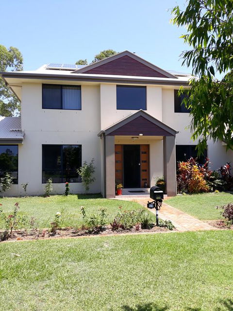 Gumtrees - ACT Tourism 0