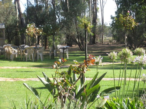 Gunyah Valley Retreat - ACT Tourism 1
