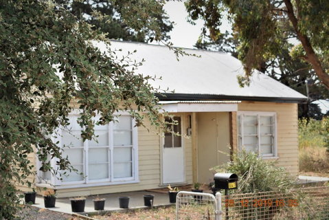 Happy Cozy House For Holidays, Beach, BBQ, Pet Friendly 35kms From CBD In Country Life Style !!! - ACT Tourism 0