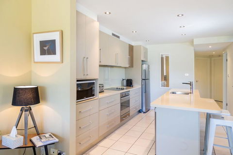 HARBOUR LIGHTS - Ulladulla - ACT Tourism 1