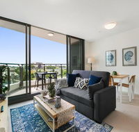 HARBOURSIDE- hosted by L'Abode Accommodation - ACT Tourism