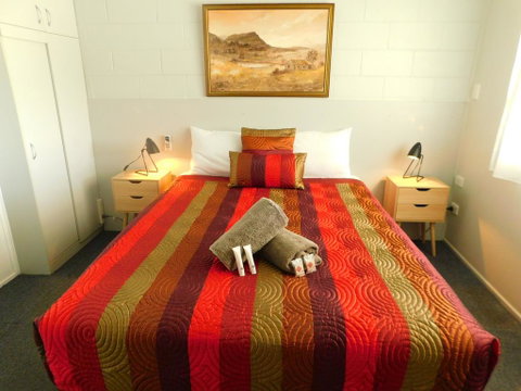 Hatton Vale Motel - ACT Tourism 3