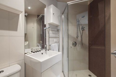 Heart Of Sandringham Apartment By Ready Set Host - ACT Tourism 3