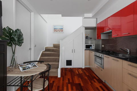 Heart Of Sandringham Apartment By Ready Set Host - ACT Tourism 2